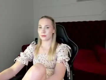 Chaturbate Best live sex cam show of elaravoltage