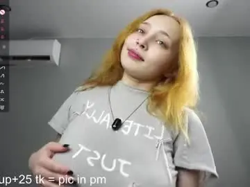 Chaturbate Live Sex Cam of _inner_glow_