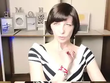 Chaturbate Live Sex Cam of angelinalov_