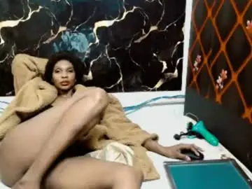 Chaturbate Adult Video Chat of caramelminxx_