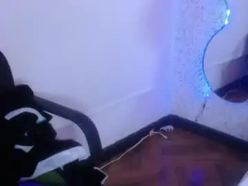 Chaturbate Live Sex Cam of cathalella_ly