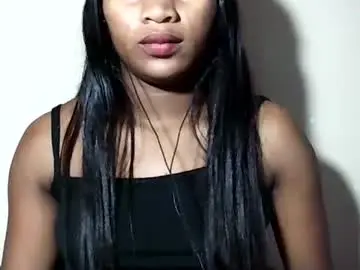 Chaturbate Live Sex Cam of lovelylarra