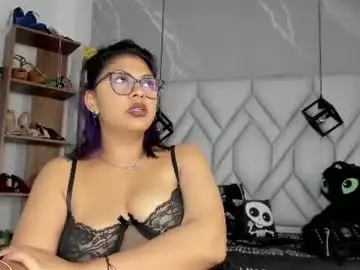 Chaturbate Watch Live Sex Cams of miranda_keyes
