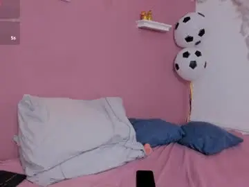 Chaturbate Live Porn of peach_babe_
