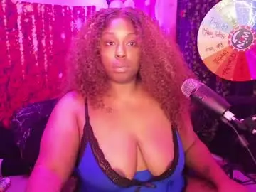 Chaturbate Watch Live Sex Cams of queencroze