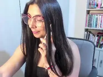 Chaturbate Live Sex Cam of karla_hernandez
