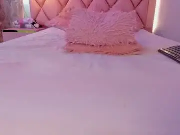 Chaturbate Live Sex Cam of megan_and_clohe