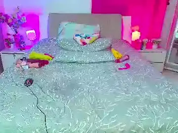 Chaturbate Nude Webcam of kendra_love31