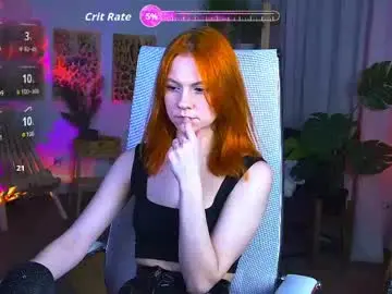 lisaaris from chaturbate