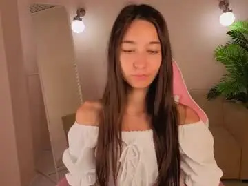 Chaturbate Live Sex Cam of nicole_brownie