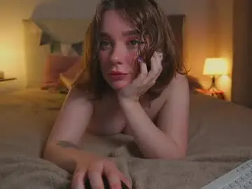 Chaturbate Nude Webcam of tiny_lina