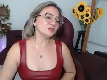 Chaturbate Adult Webcam of rebeca_milf