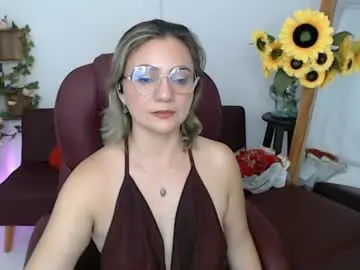 Chaturbate Adult Video Chat of rebeca_milf