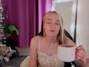 Chaturbate Free Porn Cam of rockett_bunny