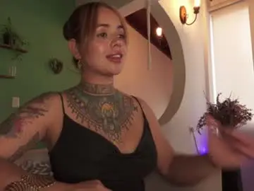 Chaturbate Watch Live Sex Cams of yandracelisoficial