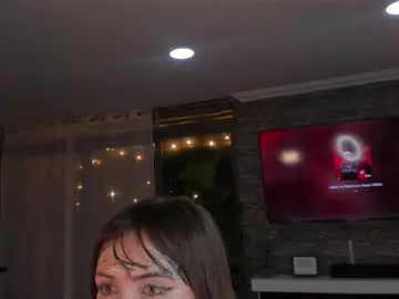 saravipper from chaturbate