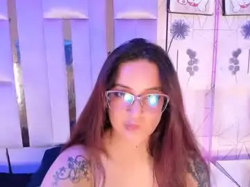 Chaturbate Best live sex cam show of nia_velvet