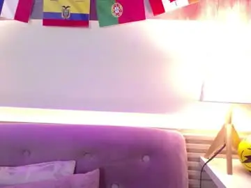 gagingbriana from chaturbate