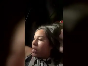 Chaturbate Live Sex of ilinoils_sami