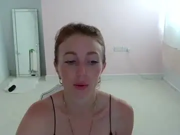 red_firesquirt from chaturbate