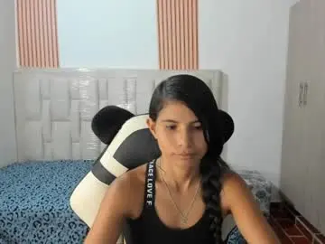 Chaturbate Live Sex of 25_dulce