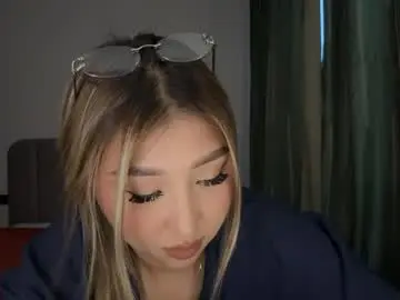 Chaturbate Free Porn Cam of cherishbabrow