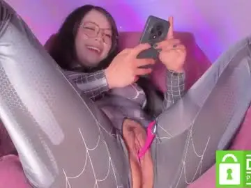 Chaturbate Adult Webcam of galaxgnn