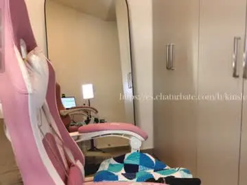 Chaturbate Live Sex Cam of kinsley_quinn