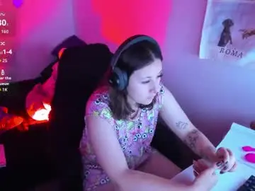 bonnie_moon_ from chaturbate