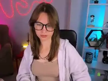 Chaturbate Sex Chat of helli_belli