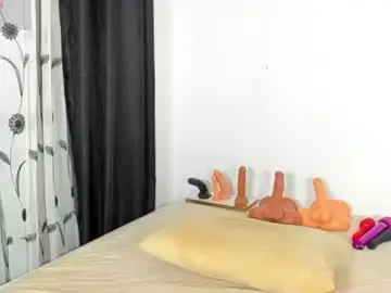 Chaturbate Watch Live Sex Cams of dip_chocolate