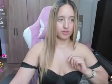 Chaturbate Best live sex cam show of ema_tayy