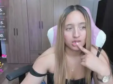 Chaturbate Best Webcam of ema_tayy