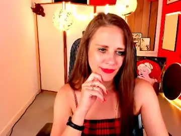 Chaturbate Live Sex Cam of emiliabedy