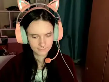 Chaturbate Live Sex Cam of eunabiddlecome