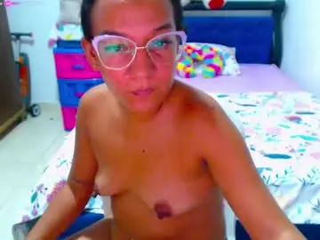 Chaturbate Free Live Porn of ammy_ronan