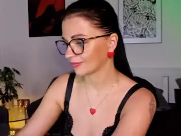 cherryluxe_ from chaturbate