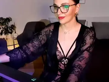 Chaturbate Adult Video Chat of cherryluxe_