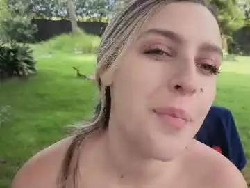 Chaturbate Live Sex Cam of dionekiss