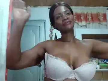 Chaturbate Nude Webcam of mariah_hellen