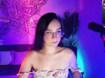 Chaturbate Adult Video Chat of emi_roberts