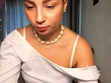 Chaturbate Nude Webcam of mira_star_007