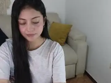 Chaturbate Best live sex cam show of pau_cute19