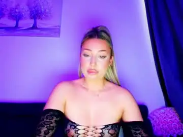 Chaturbate Live Porn of abella_soleill
