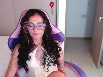 Chaturbate Adult Video Chat of bluee_v