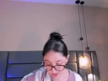 emilyywatson from chaturbate