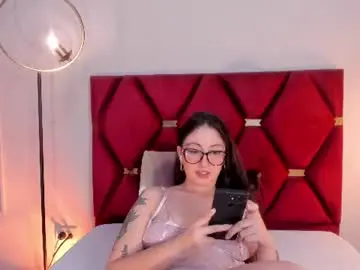 Chaturbate Sex Cam of emilyywatson