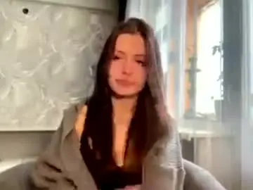 Chaturbate Free Live Porn of jennyfrates