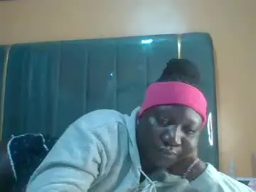 Chaturbate Watch Live Sex Cams of ladyblossoms19