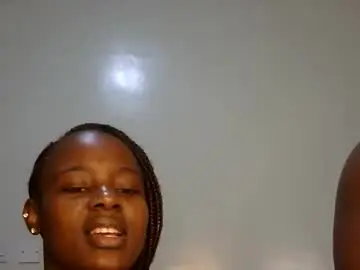 Chaturbate Free Porn Cam of pearl_velvet